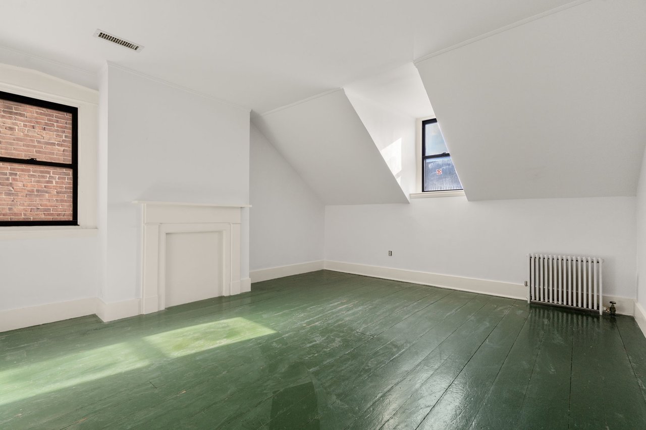 Off Market Listing- 3 Wallace Ct Charlestown, MA 02129