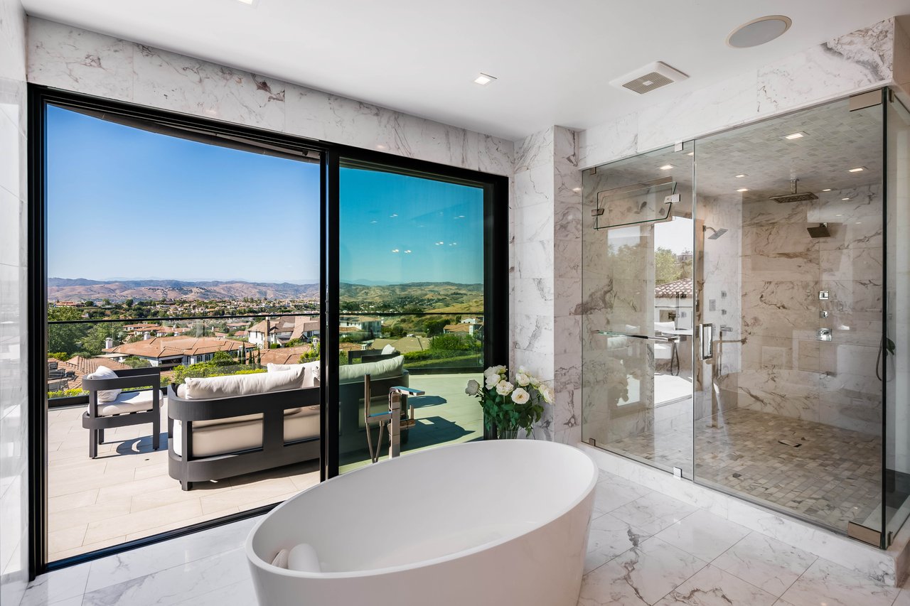 25201 Prado Del Misterio