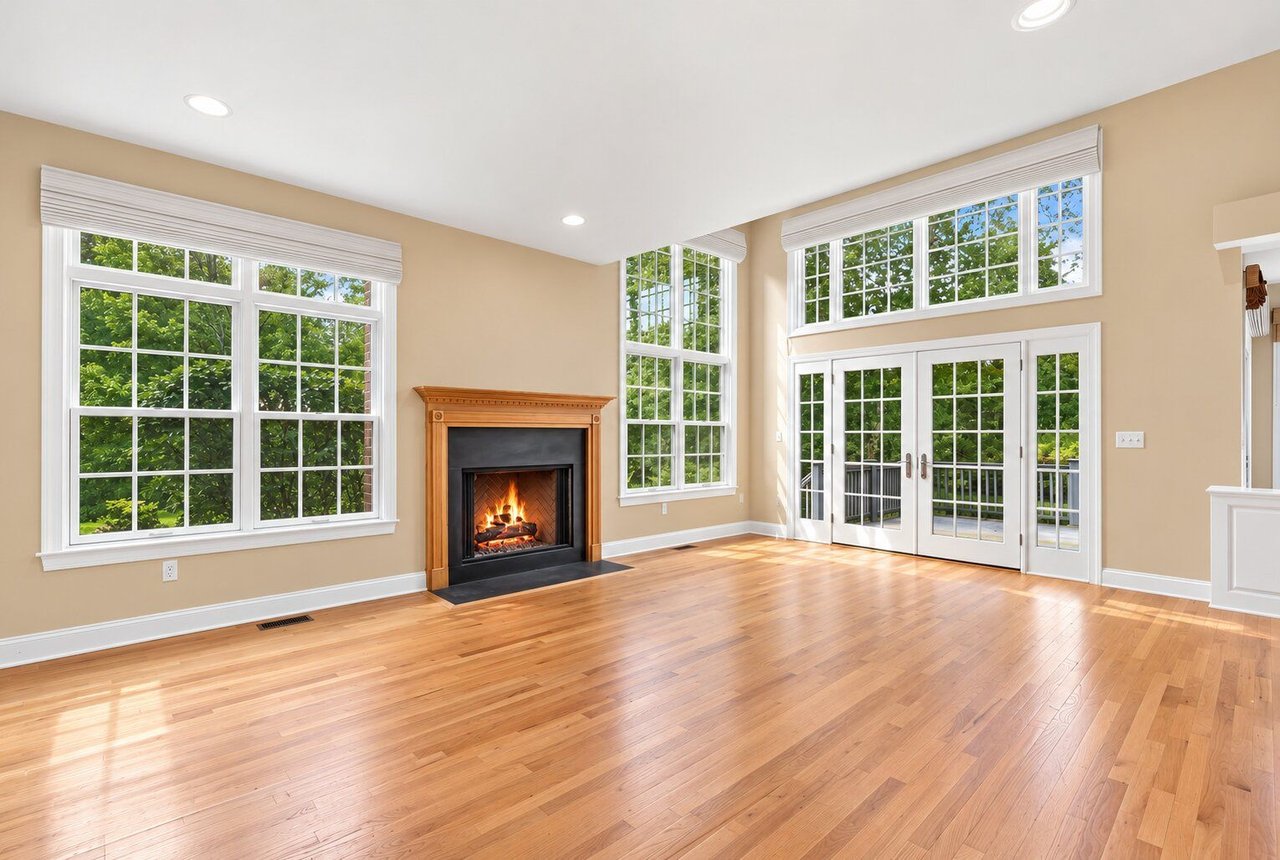 6 Melrose Ln