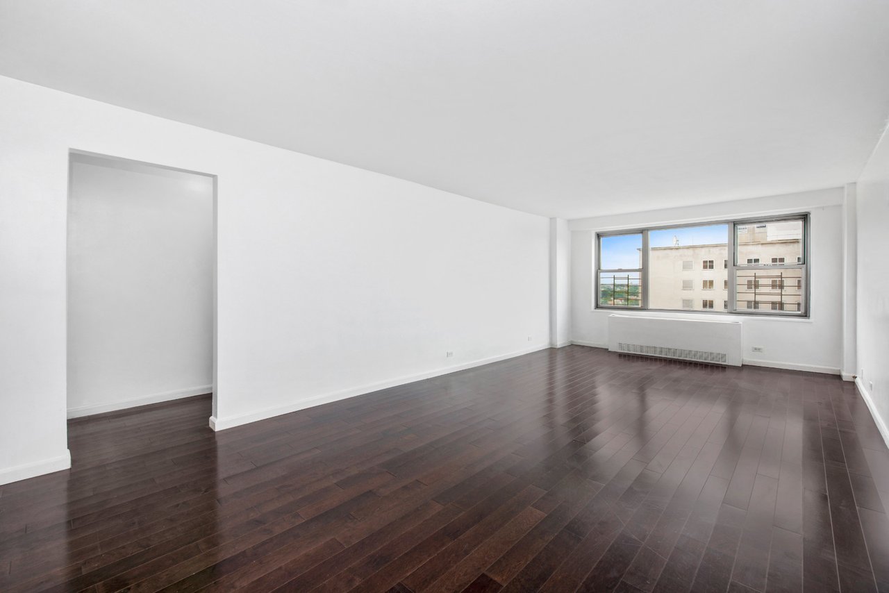 125-10 QUEENS BOULEVARD #907