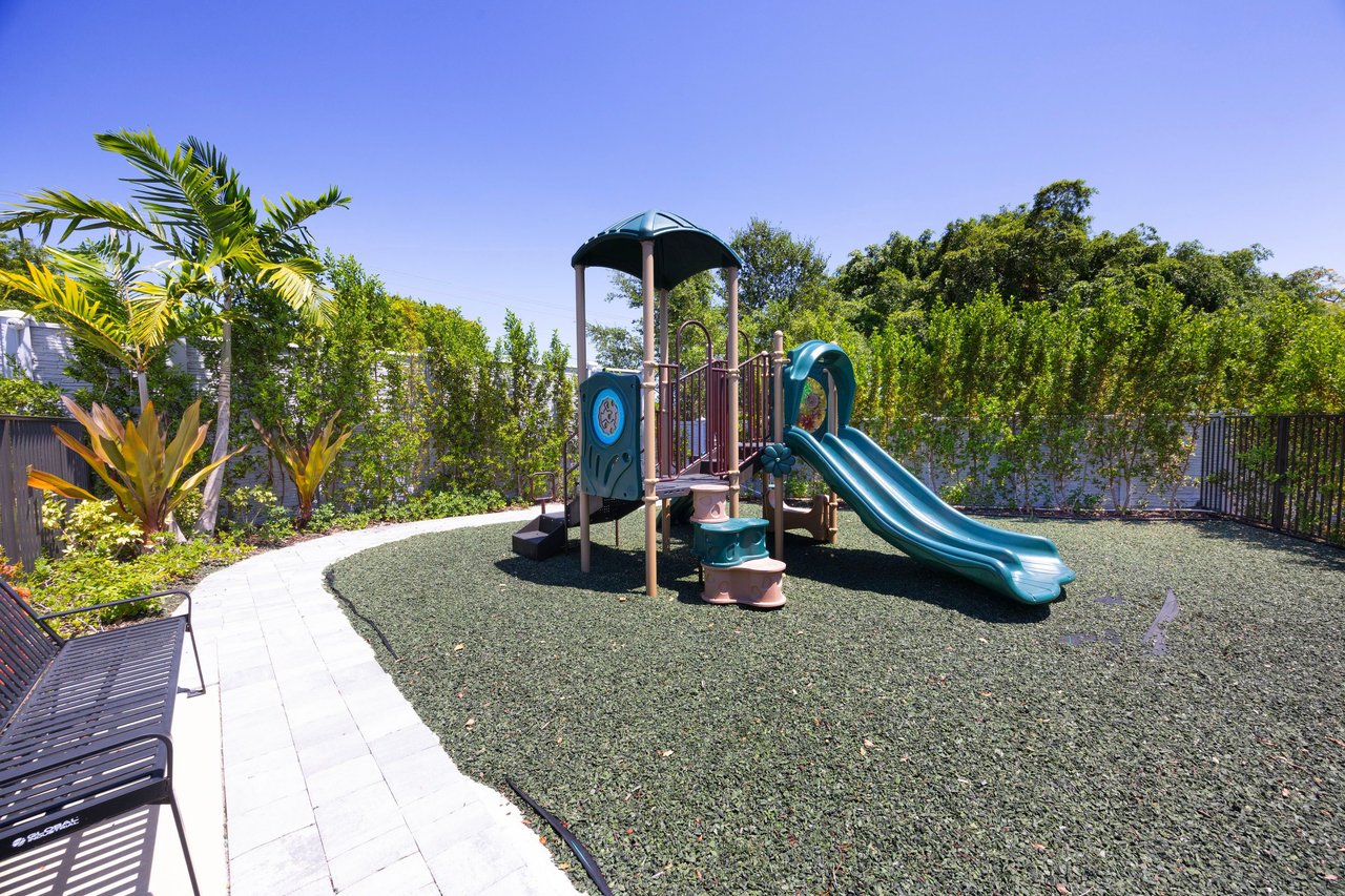 Modern Luxury Living Near Pinecrest