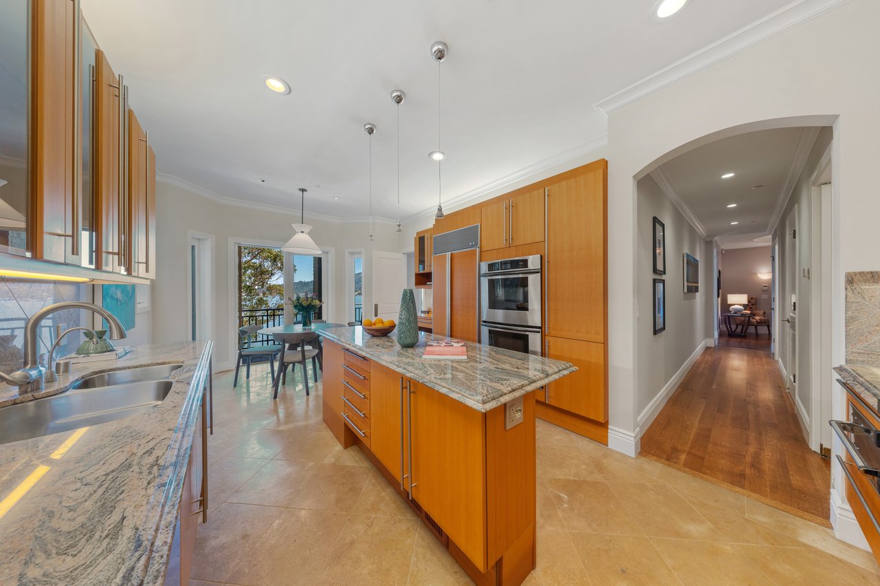 62 De Silva Island Drive Mill Valley