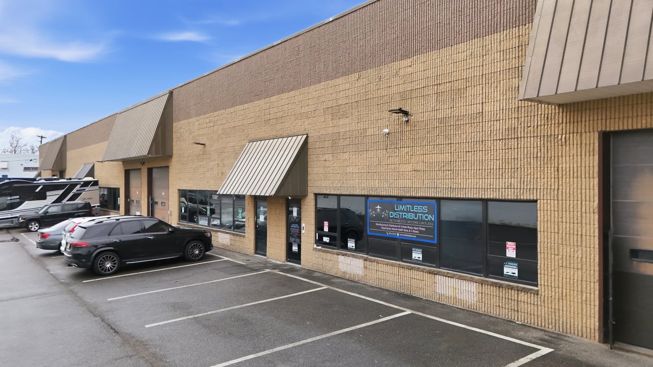 Cannabis-Approved Industrial Opportunity | 10,000 SF