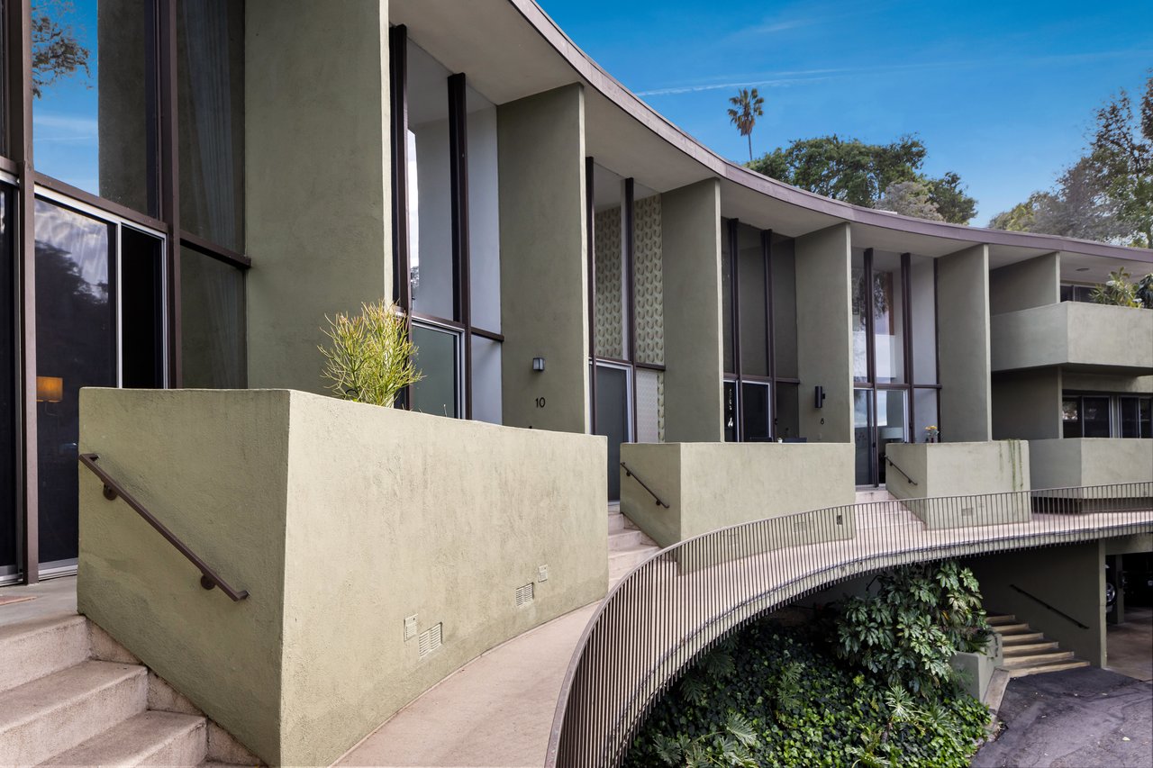 Architectural Condo by Ray Kappe, FAIA