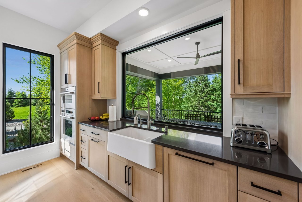 2888 Deer Hill Road, Medina