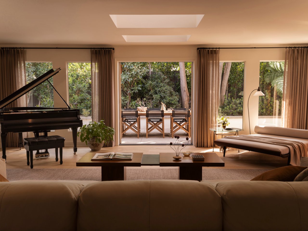 14804 Greenleaf St, Sherman Oaks