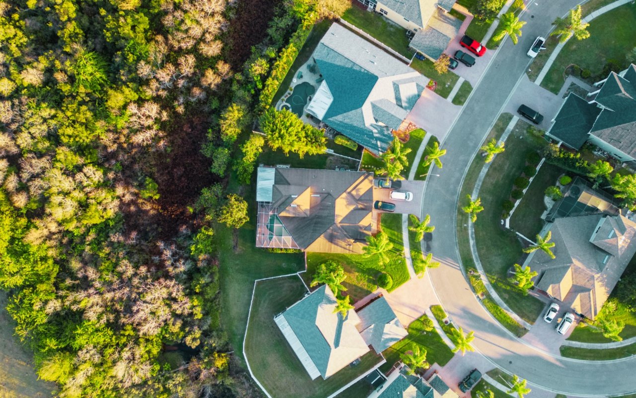 Finding Value with a Golf Community Realtor in Naples