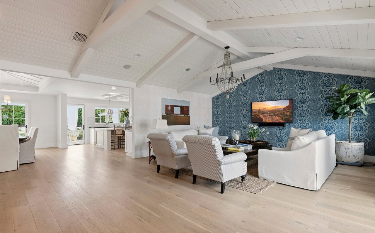 6141 E CALLE CAMELIA