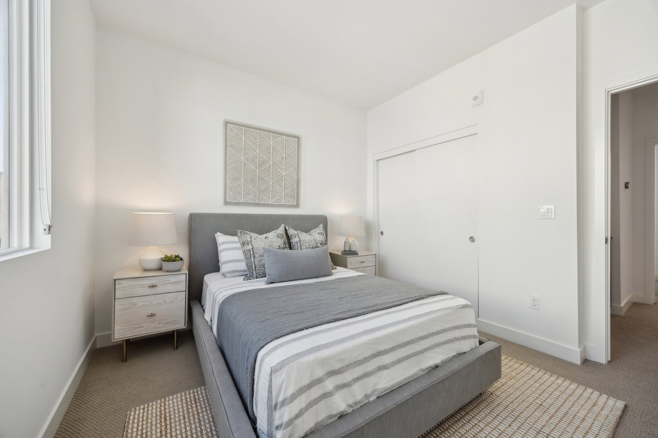 172 Uptown Cir