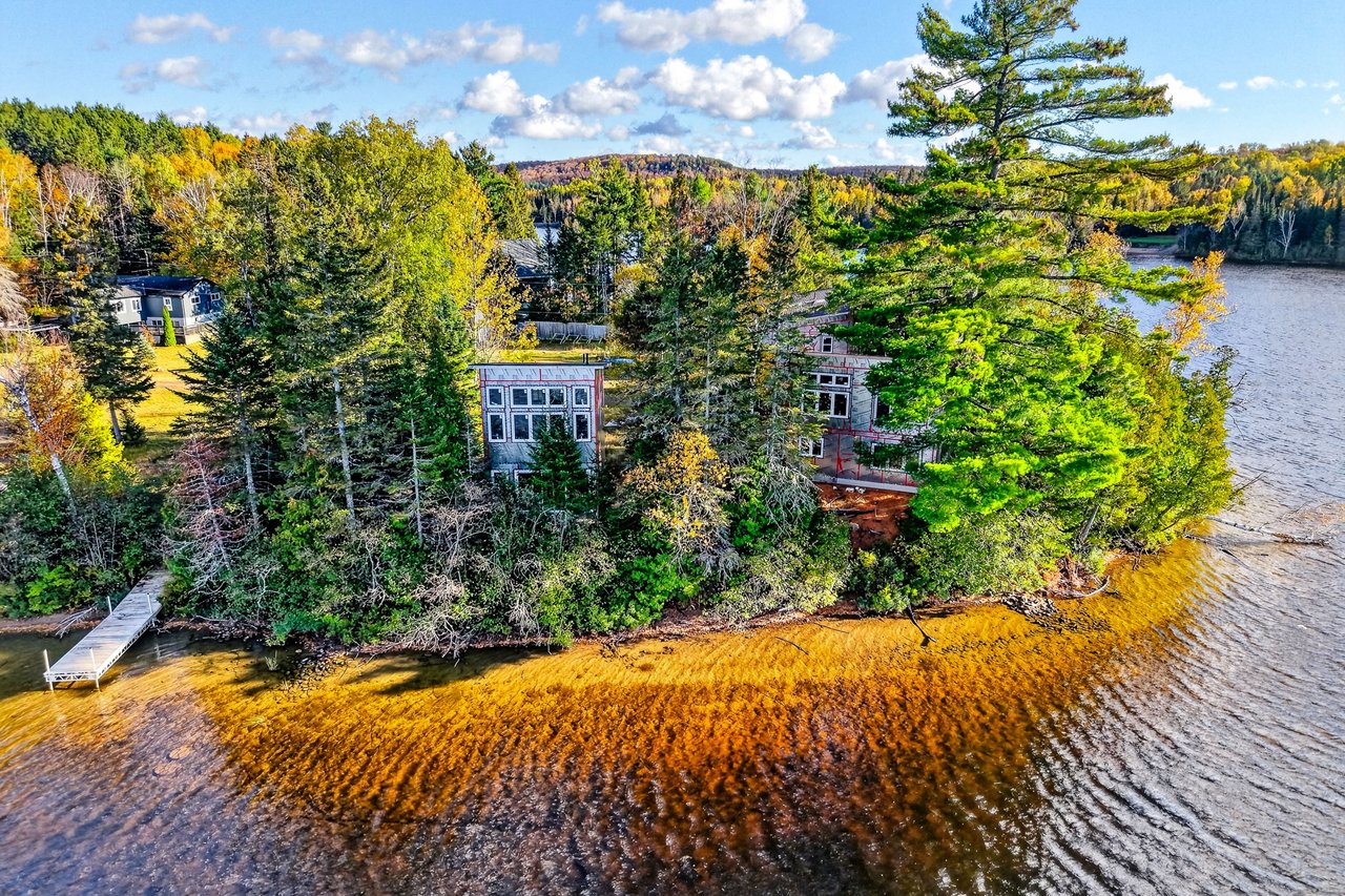 194 South Road, Hastings Highlands
