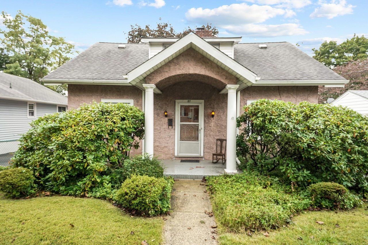 27 Young Avenue