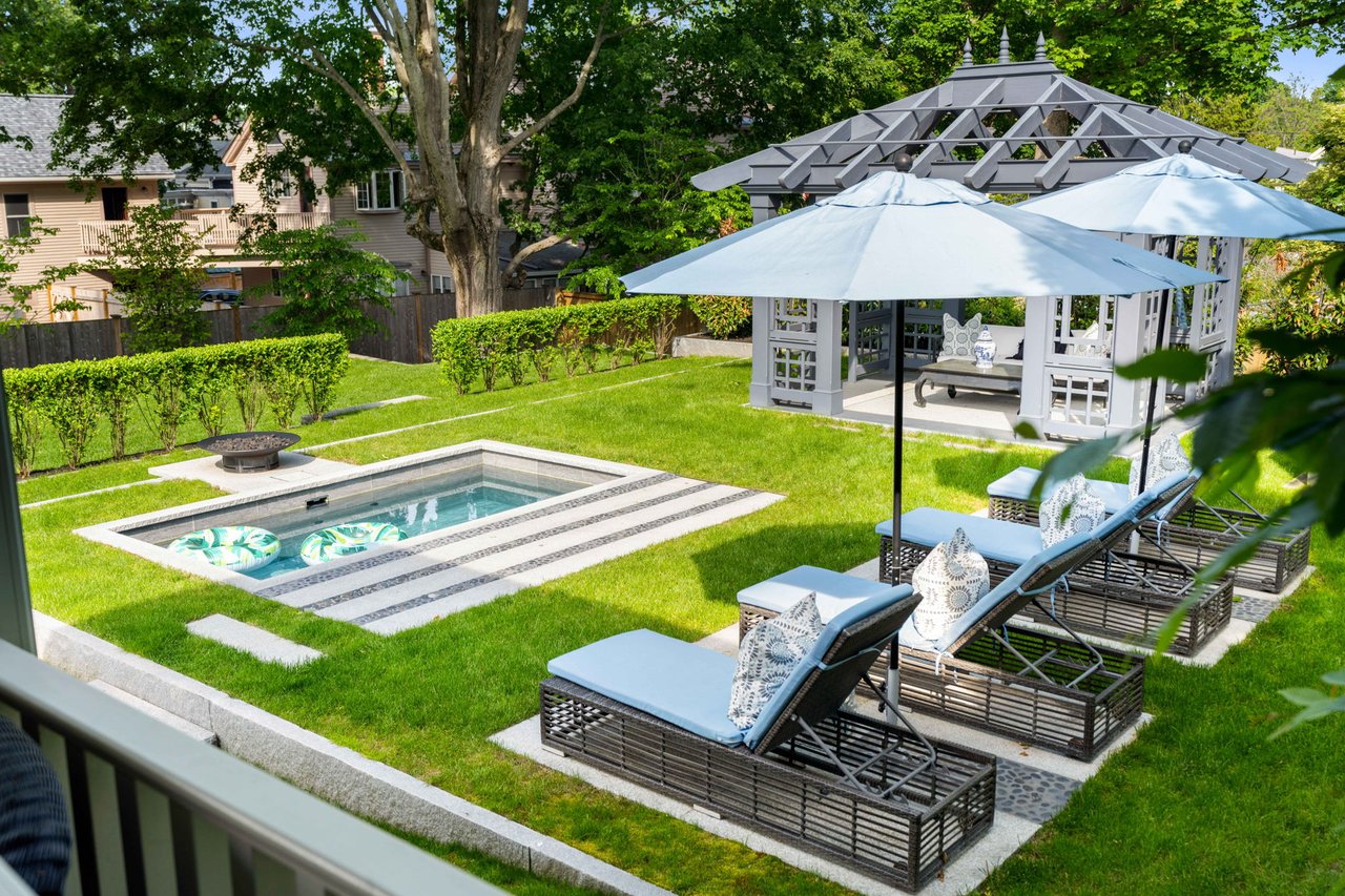 New Price at 212 High Street, Newburyport!