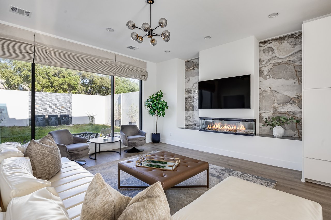 3138 Chisholm Trail