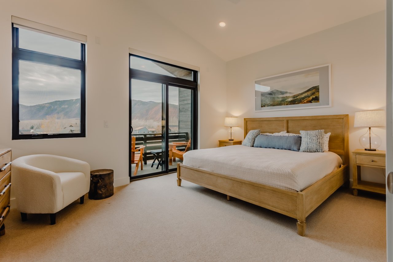 Elevated Basalt Living