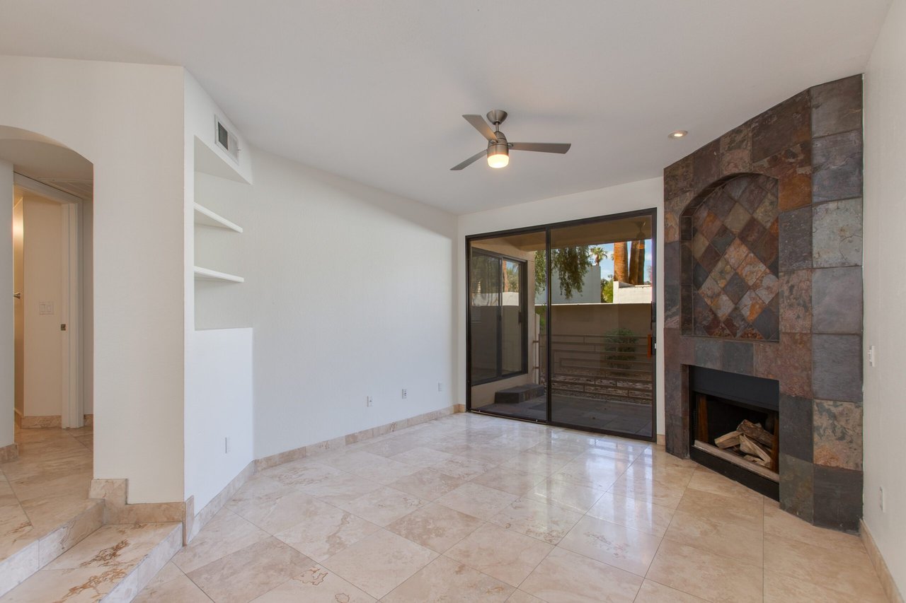 3235 E Camelback Rd #118