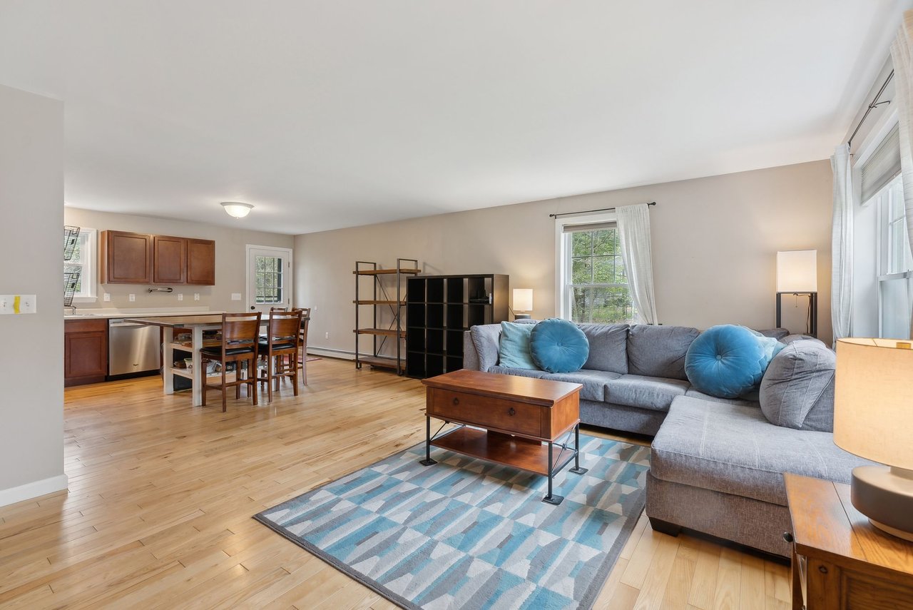 641 Chadbourne Road, Standish
