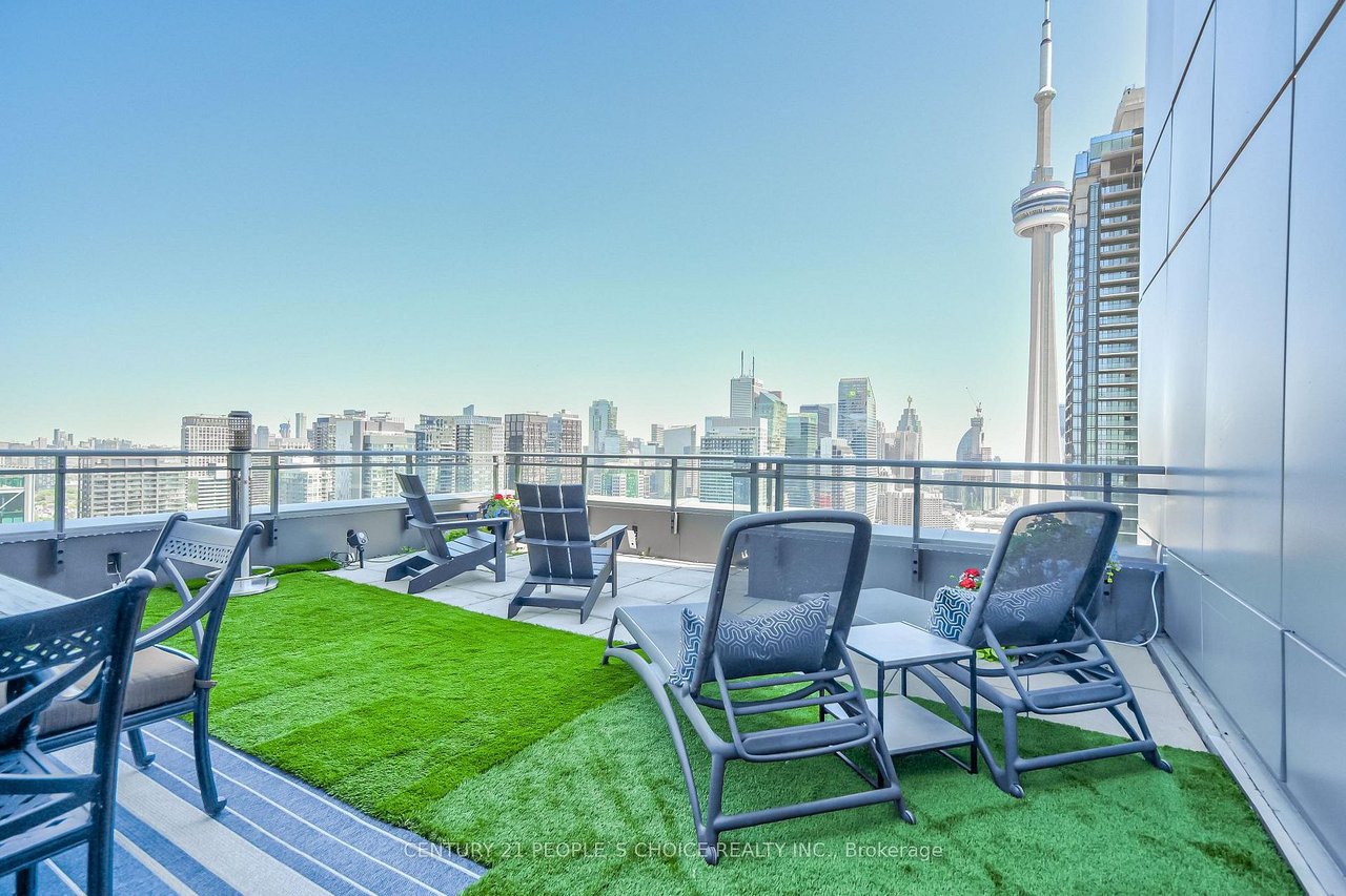 UNMATCHED LUXURY AT  THE WATERFRONT