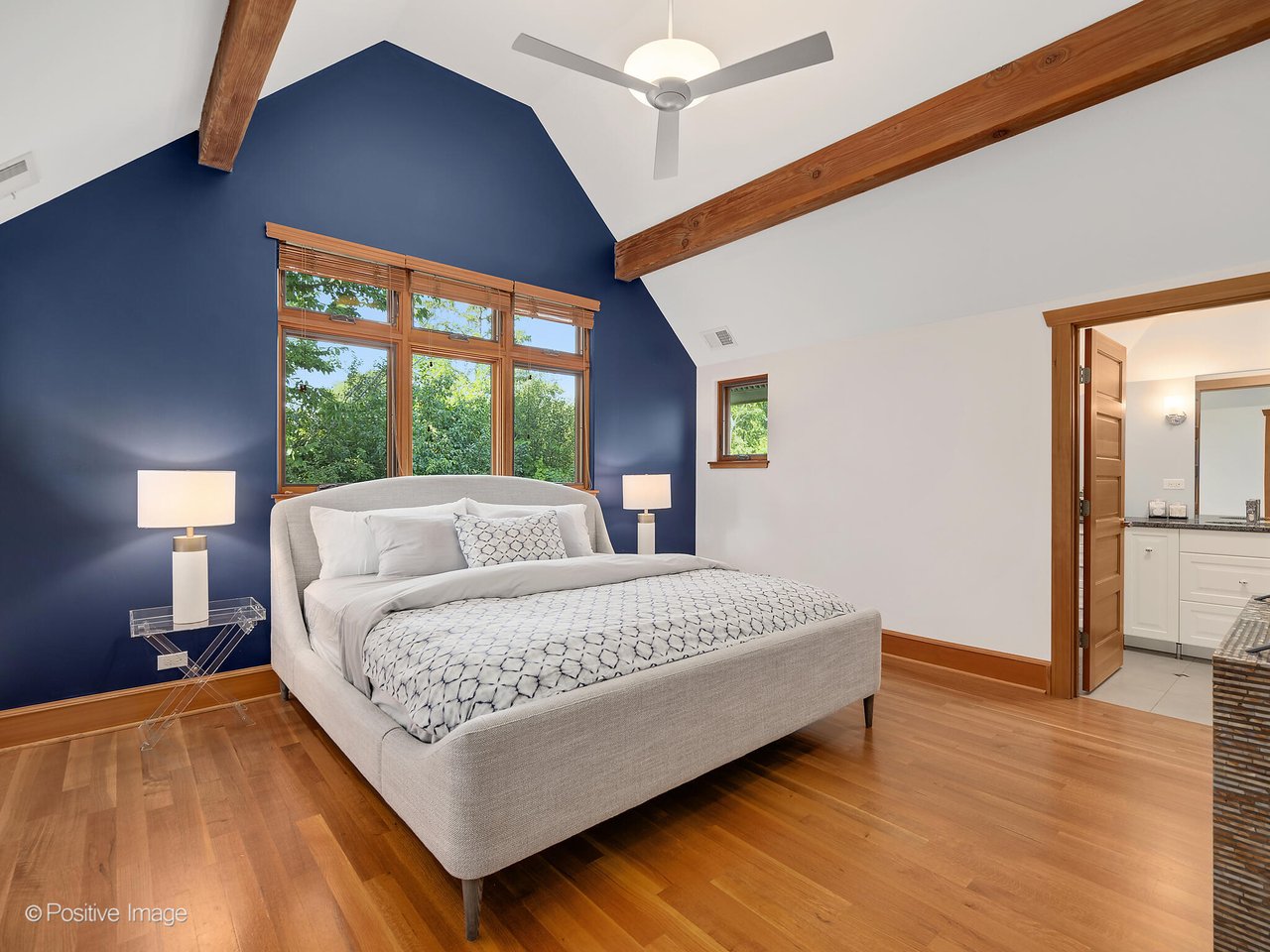 1040 S Edgewood