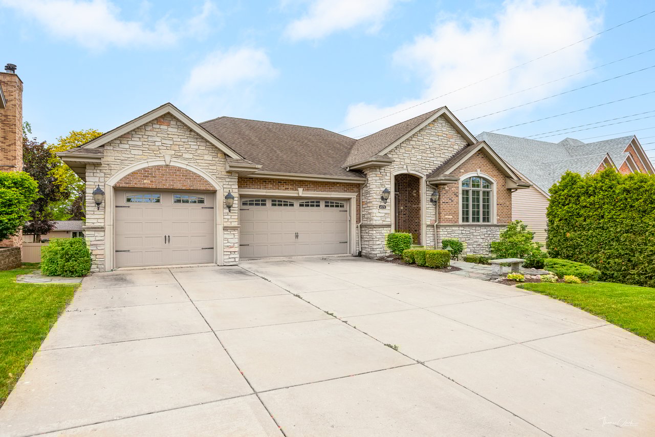 417 59th St, Lisle