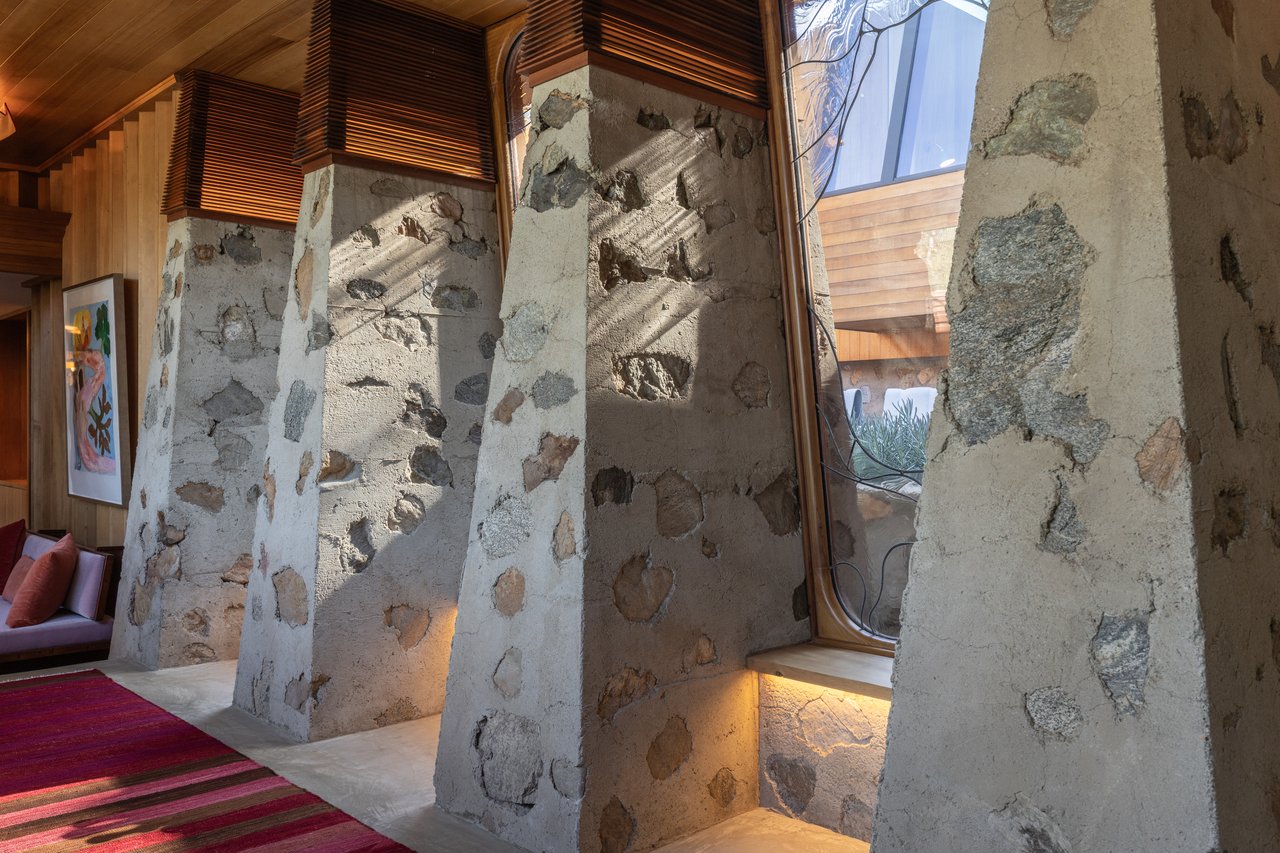 126 Summit Rd, La Verne