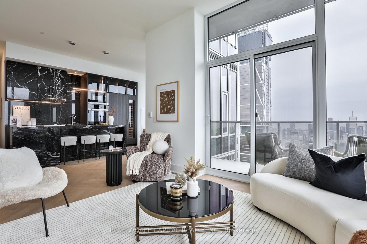 11 YORKVILLE PENTHOUSE 
