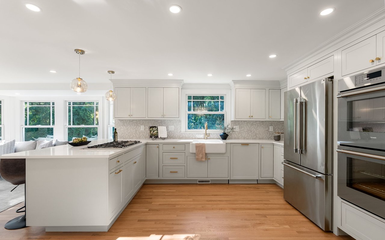 95 Sylvan Lane Weston, MA 02493