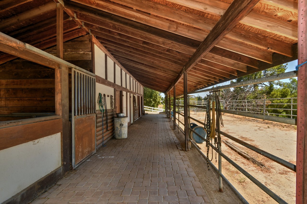 24926 Jim Bridger Road