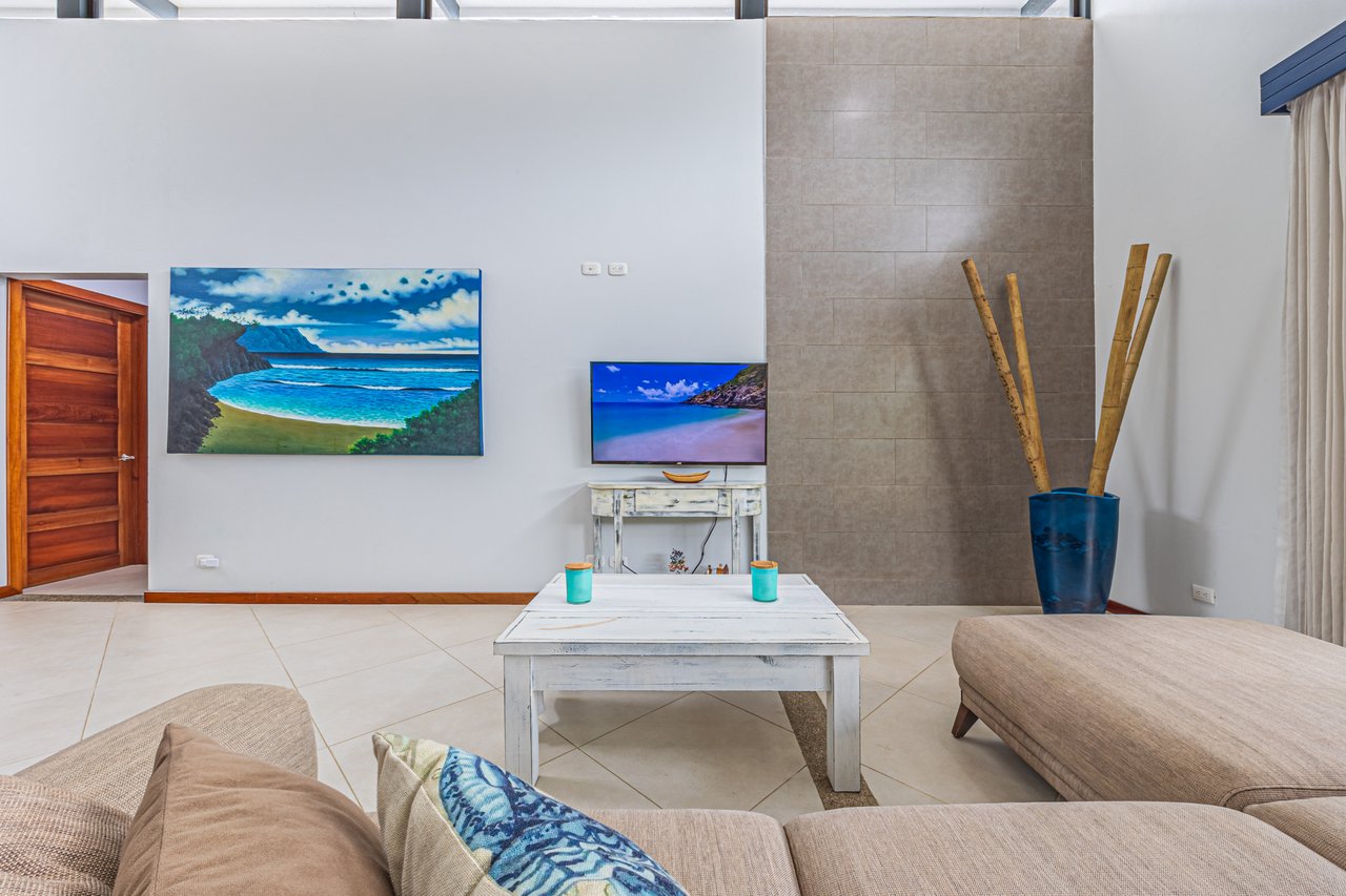 Uvita Home in Jardines del Sol with Private Pool and Dual Suites