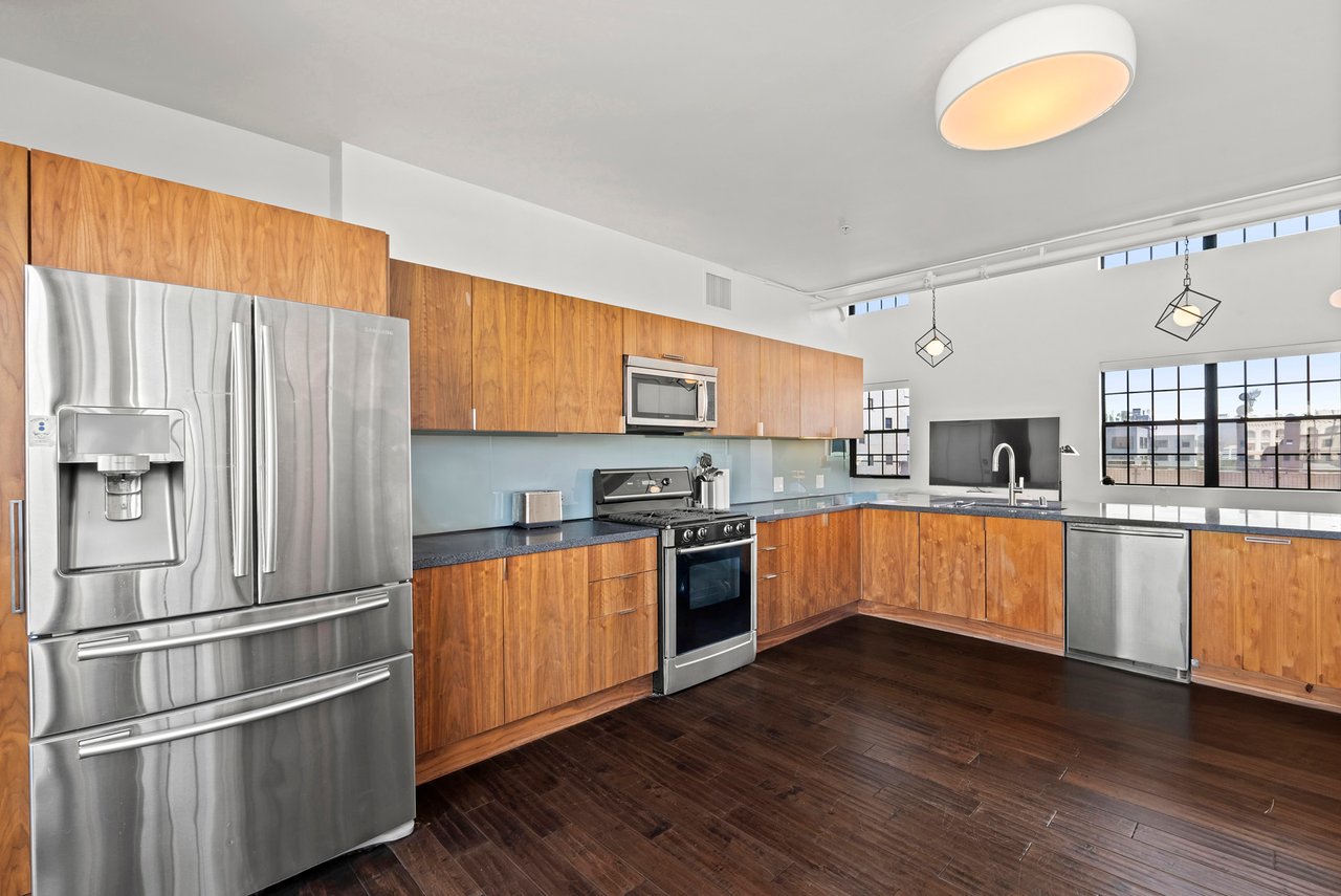 746 S Los Angeles St Unit: 1201, DTLA