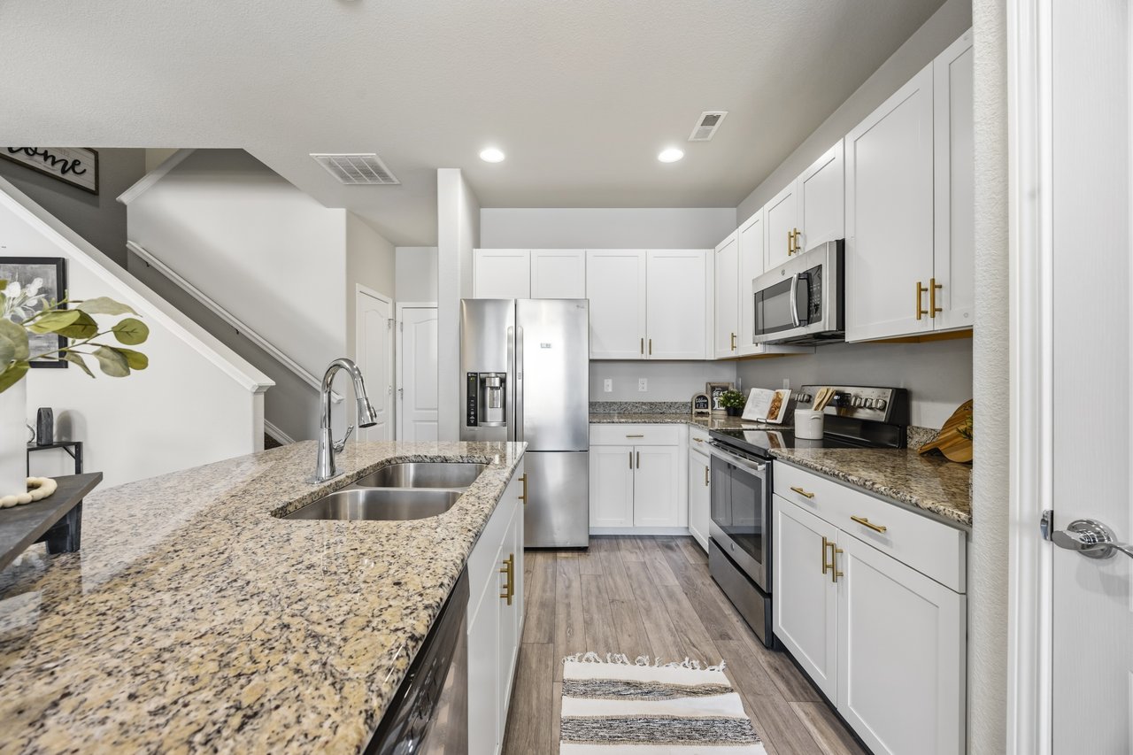 19 N Raven Mine Drive