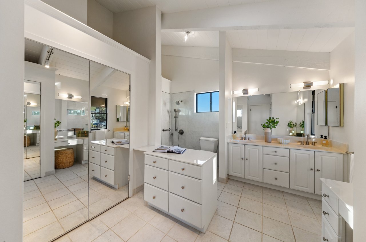 Sweeping Views of San Francisco and the Golden Gate Bridge