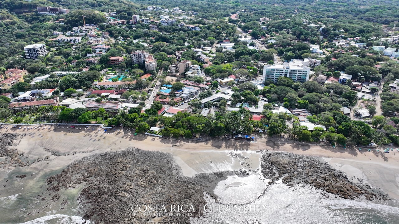 Beachfront Commercial Complex in Tamarindo