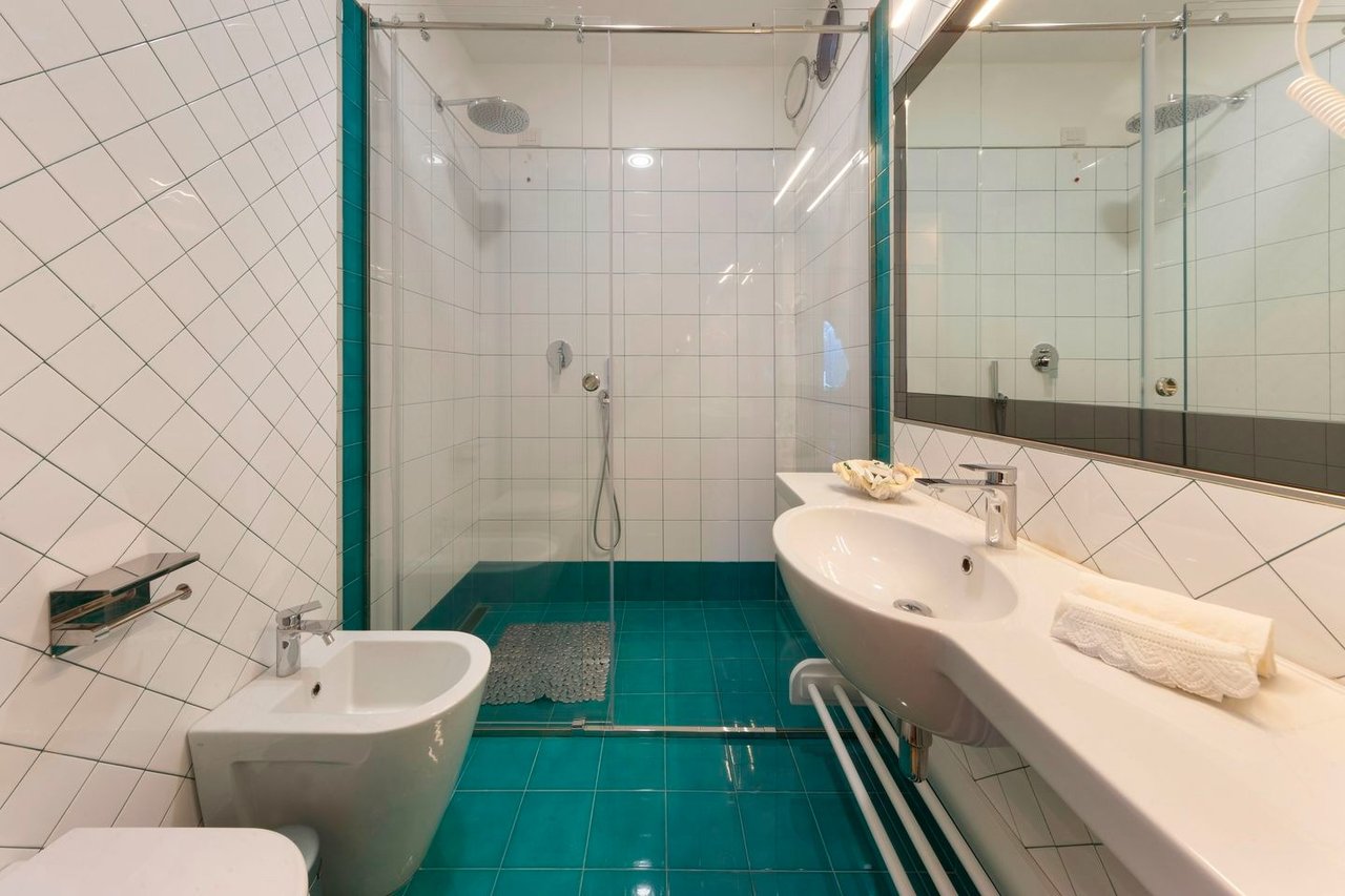 Reintroduce the Villa Bepina