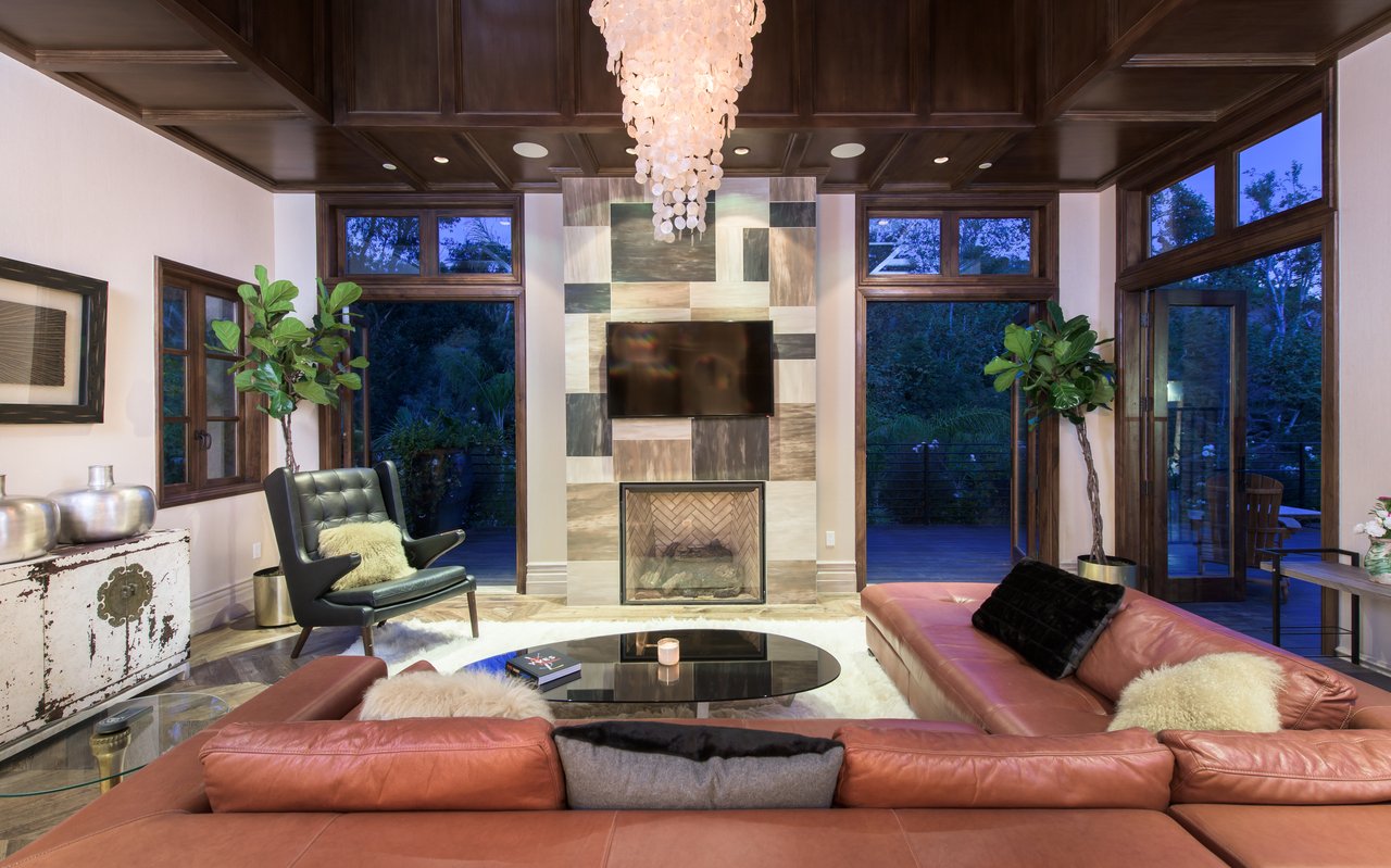 1135 Rivas Canyon, Pacific Palisades