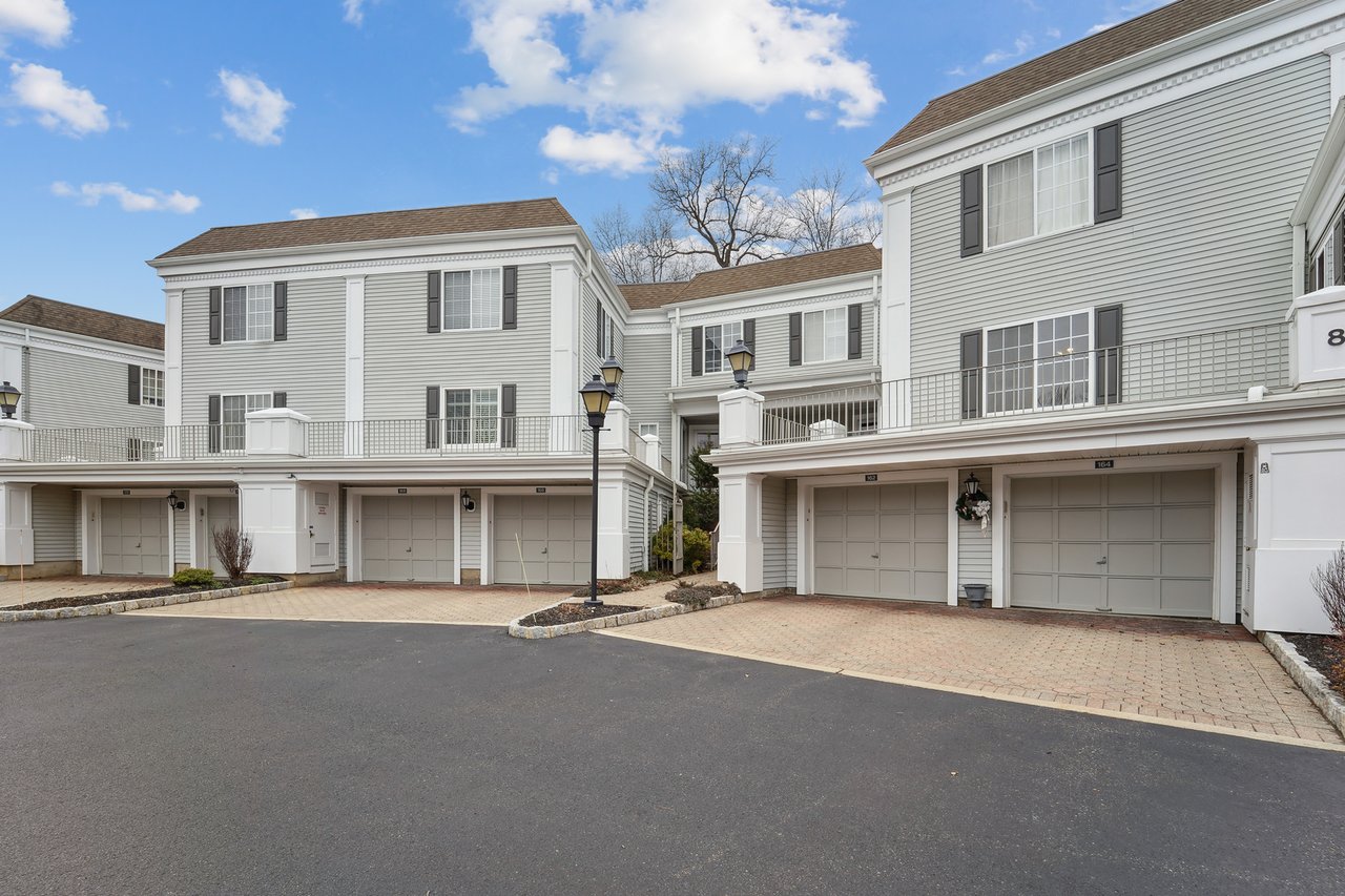 162 Riveredge Dr 162