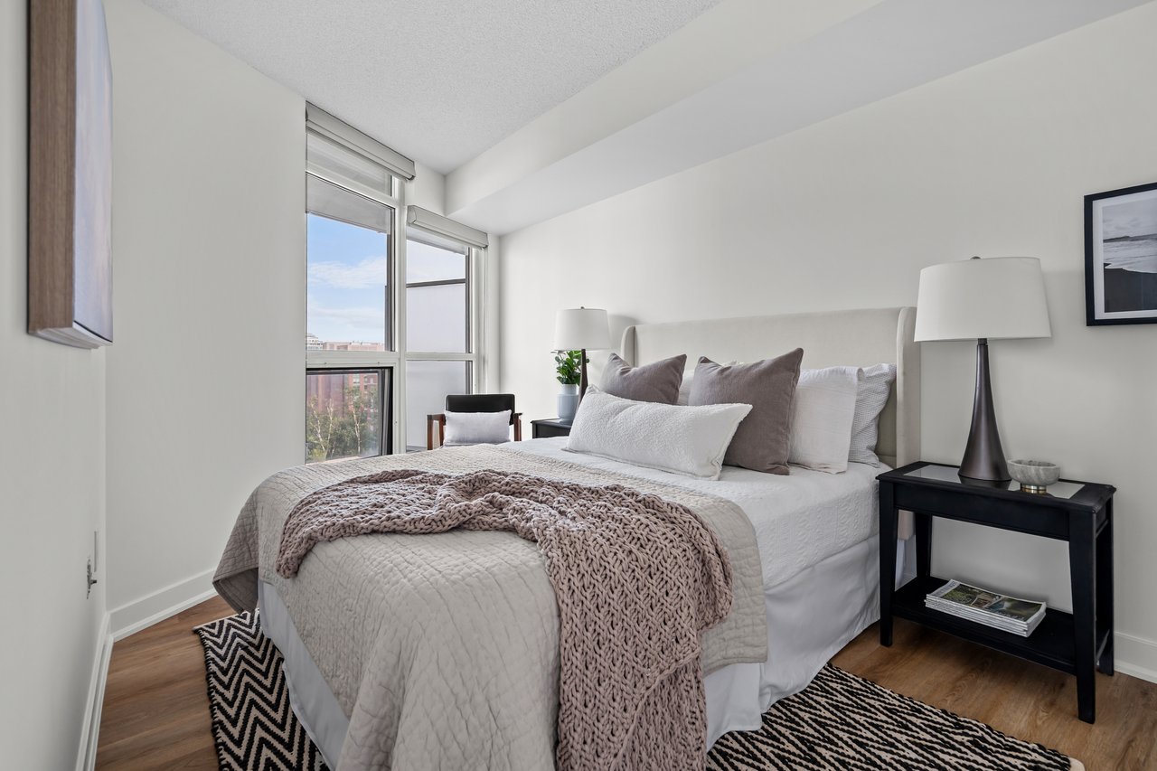 38 Dan Leckie Way 1208