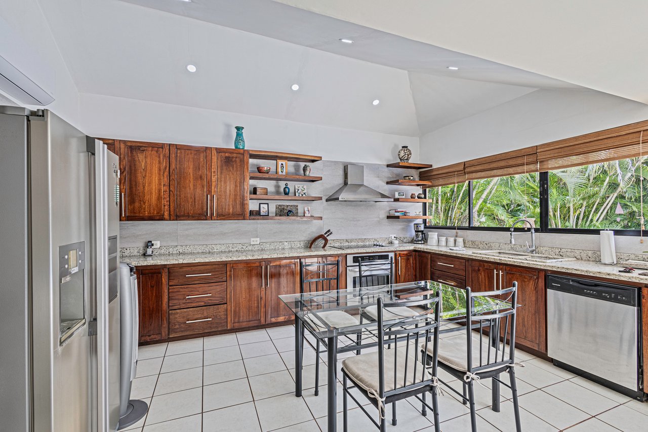 Single Story Family Home, Papagayo, Guanacaste