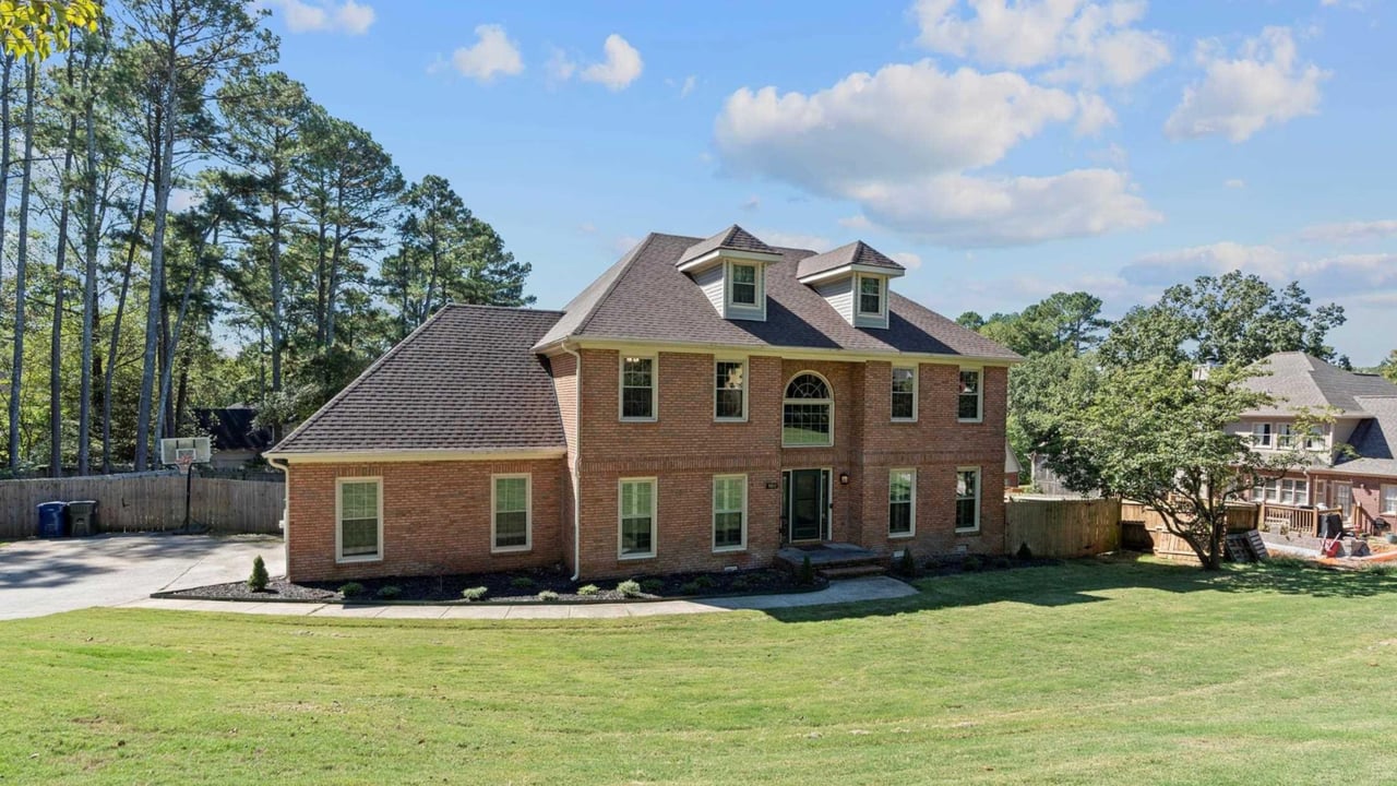 Spacious Madison City Home for Sale with No HOA and Major Upgrades — 102 Waterford Circle