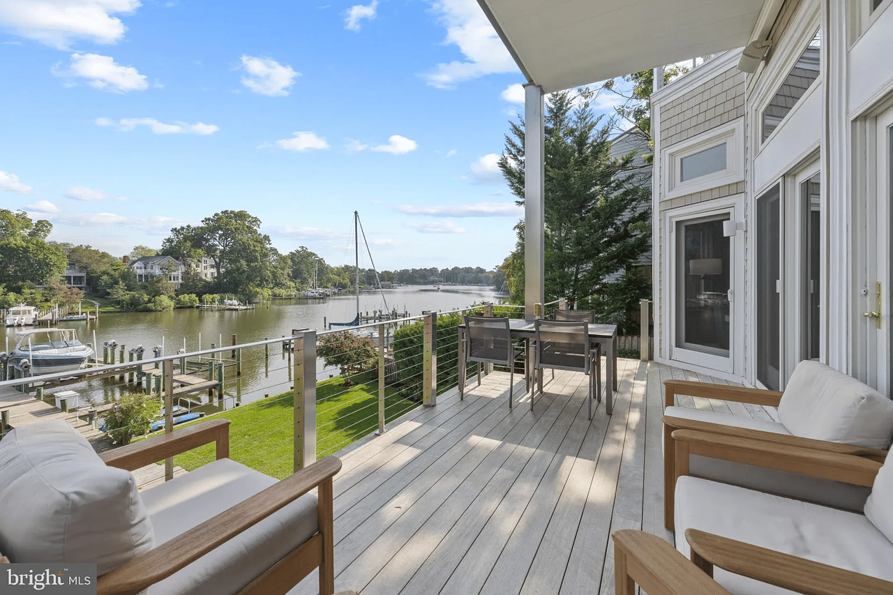 145 Spa Dr