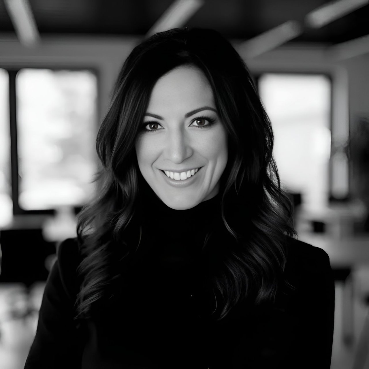 Regina Rey Fullerton, CA Real Estate Agent Headshot