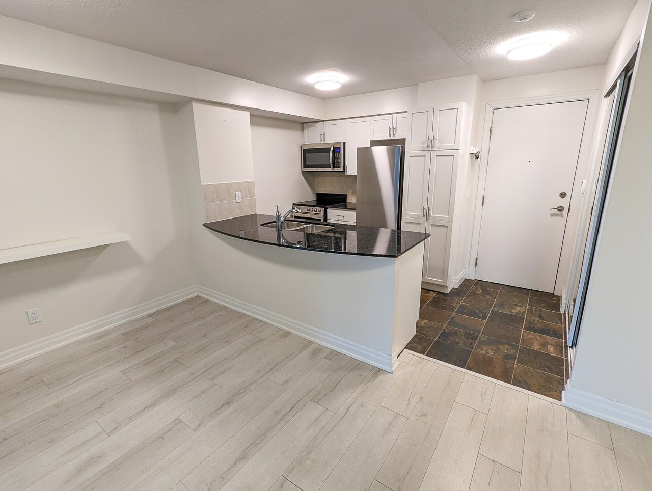 509 - 2121 Lake Shore Blvd