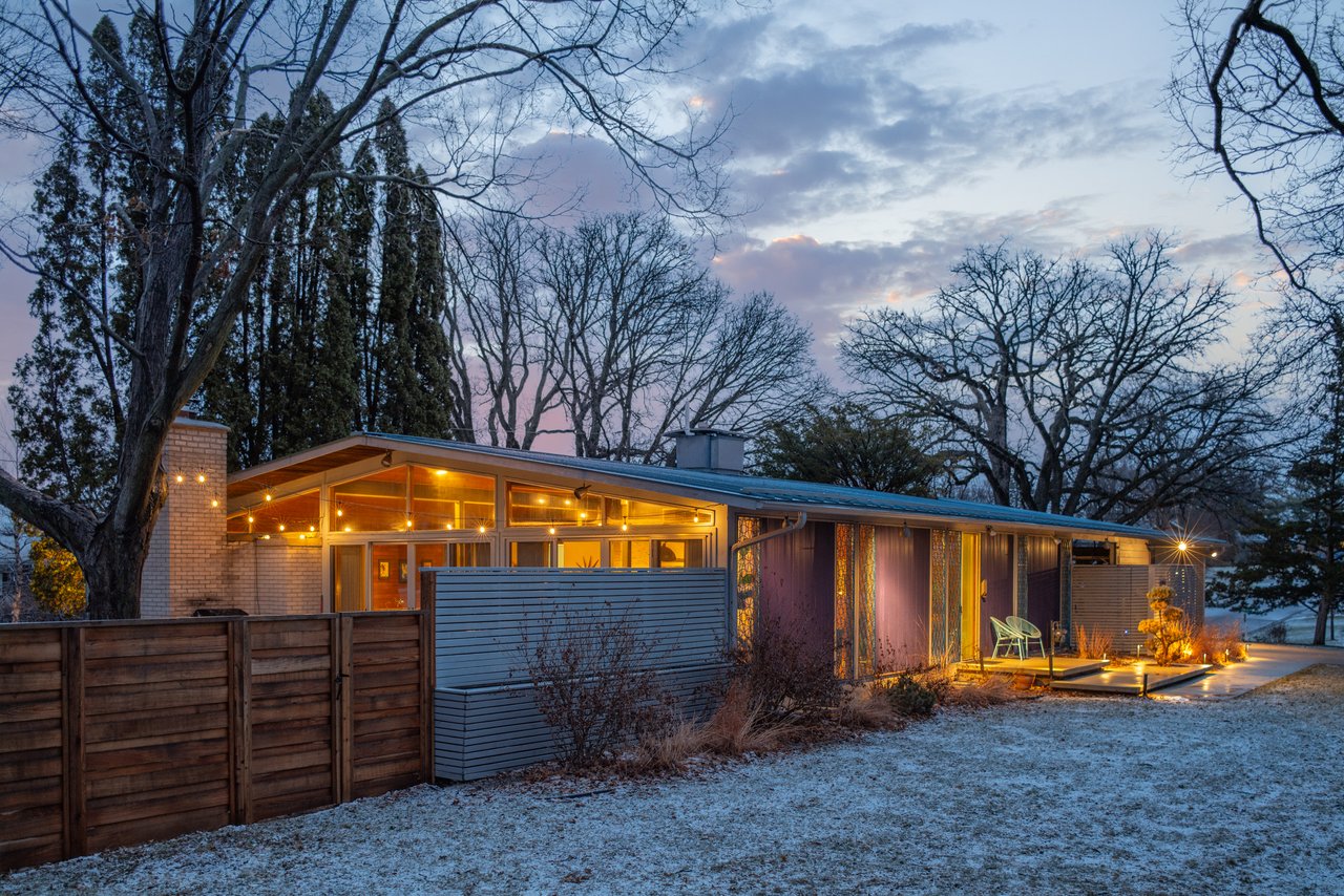 RARE MCM GEM - ALCOA "CARE FREE HOME"