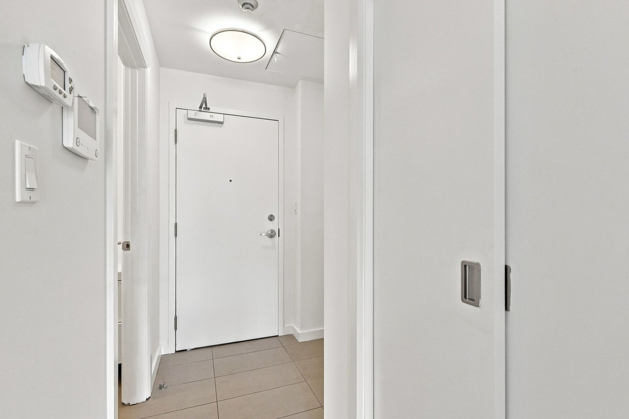 433 Parliament St Unit 201
