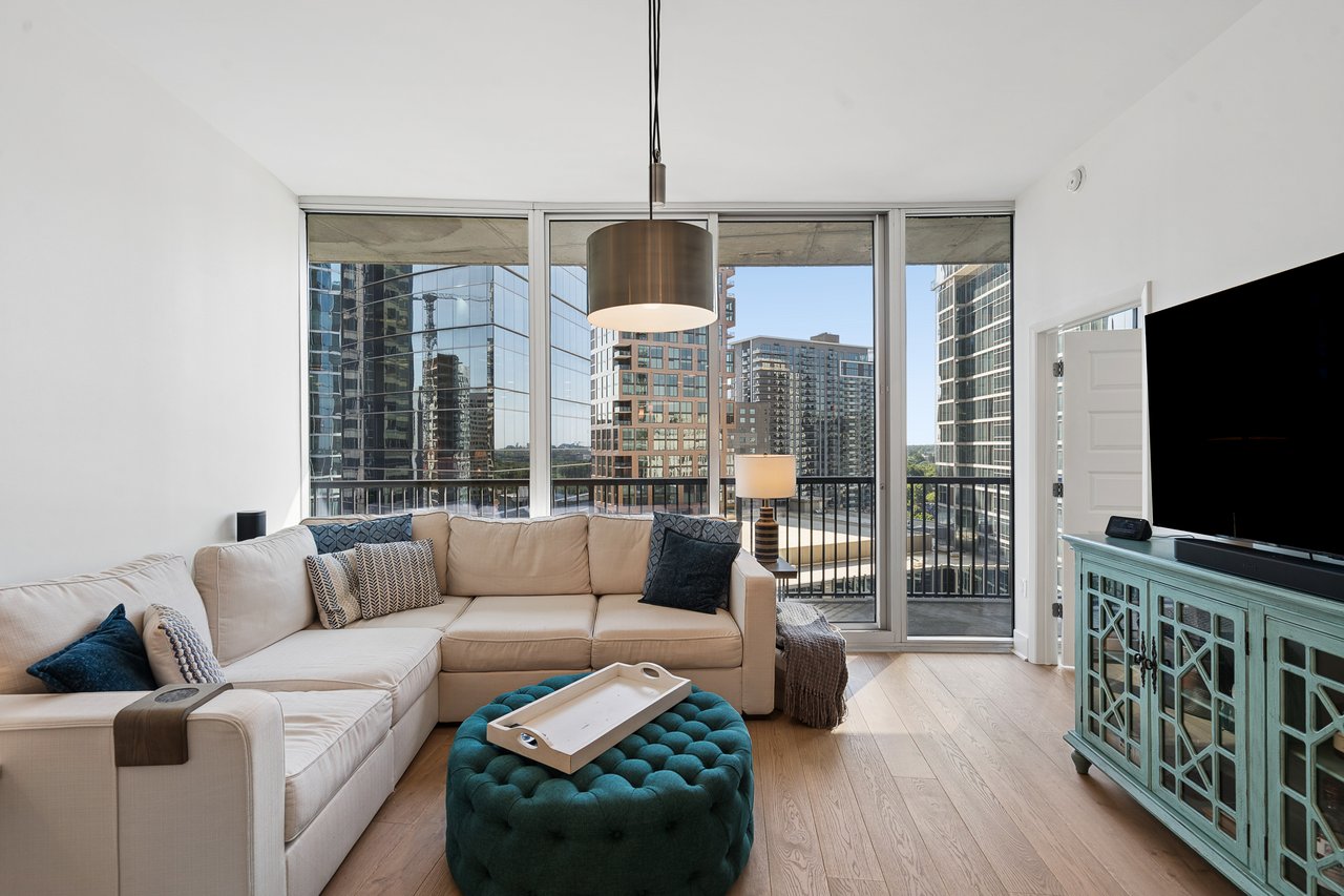 1080 Peachtree Street Unit 1504