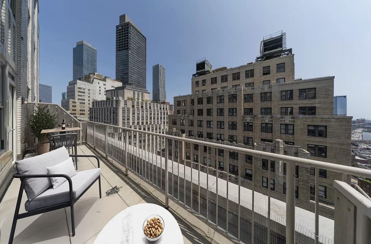116 John Street, Apt 2303