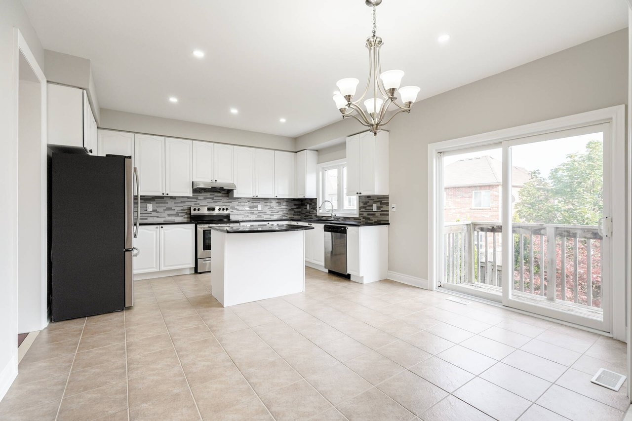 1648 Pennel Drive Unit: Upper