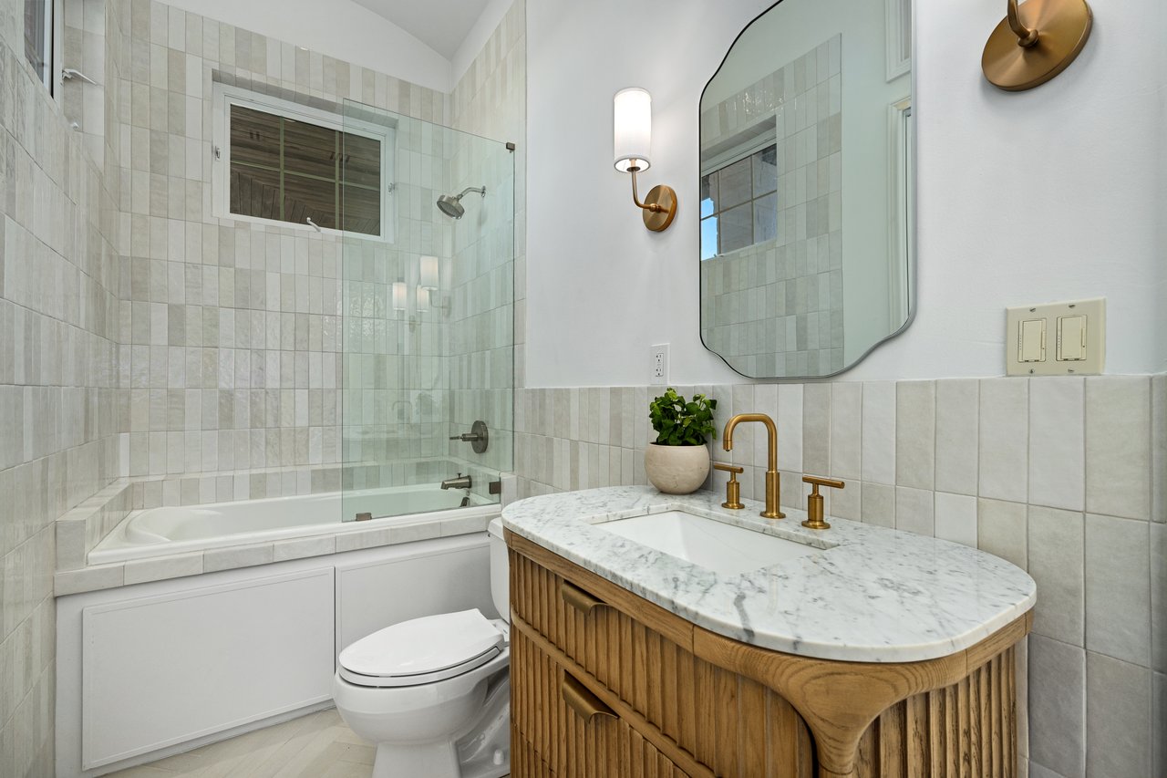 12006 Pleasant Panorama View