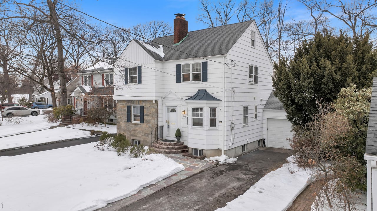 457 Rock Road, Glen Rock