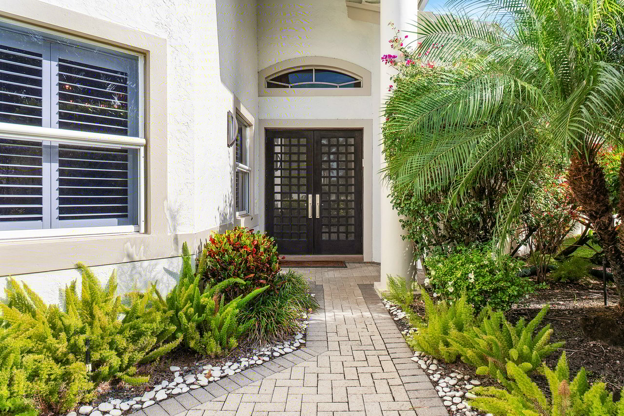16890 Colchester Court