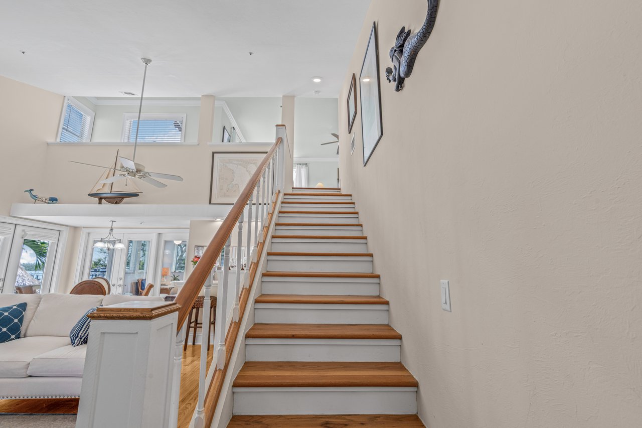 188 Bayview AVE